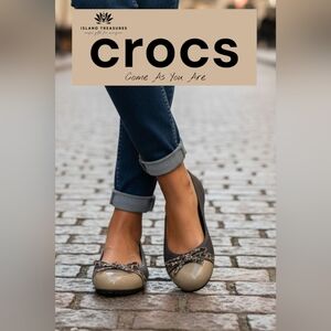 CROCS Cap Toe Bow Women Sz 5 Expresso Gold Croslite Sole Leopard Bow